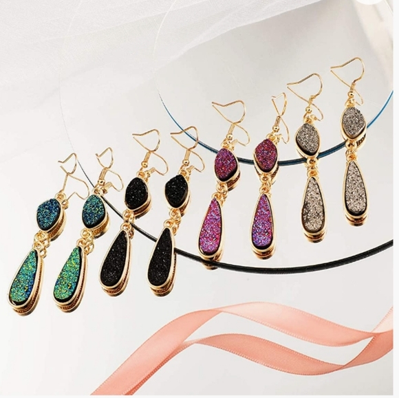 12 Paires Druzy Drop Crystal Earrings NWT - Picture 7 of 7